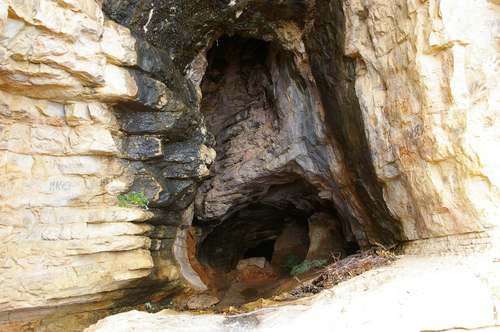 Grotte de l'hortus
